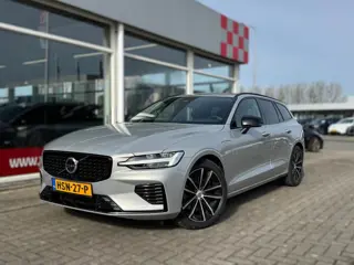 Volvo V60 2.0 T6 Plug-in hybrid AWD Plus Dark
