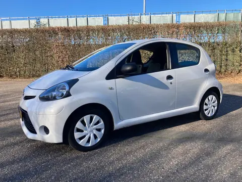 Toyota Aygo 1.0 VVT-i Comfort (bj 2013)