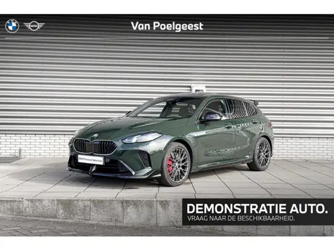 BMW 1 Serie 123 xDrive | M Performance Parts | | M Sport Pro | Innovation Pack | Panoramadak | Drivi