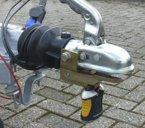 Doublelock koppelingslot type EM350 fixed lock SCM