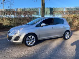 Opel Corsa 1.2-16V Connect Edition (bj 2011)