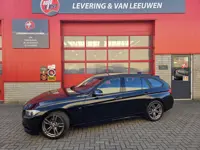 BMW 3-serie Touring 318i M Sport Corporate Lease Automaat Navigatie/Lederen bekleding/ Parkeersensor