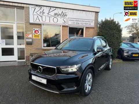 Volvo XC40 1.5 T2 Momentum Business Leder/ Panoramadak / Camera