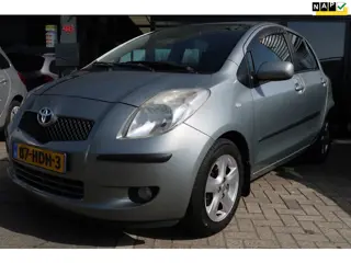 Toyota Yaris 1.3 VVTi Luna