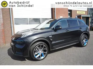 Lynk & Co 01 1.5 261PK! MY23 ZWARTE HEMEL! ORIGINEEL NEDERLANDS! 6,6KWH LADEN PANORAMADAK FULL LED 2