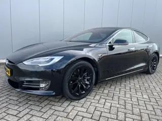 Tesla Model S 75D Base /SOH 88%/ 15619 netto