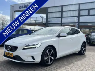 Volvo V40 1.5 T3 Automaat R-Design Polar + Sport Panoramadak Navigatie Camera Harman Kardon Audio Ke