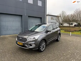 Ford Kuga 1.5 EcoBoost Vignale Automaat 2018 schuifdak
