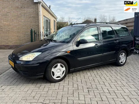 Ford Focus Wagon 1.6-16V Centennial |airco | trekhaak | lange apk | nieuwe db riem |