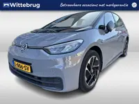 Volkswagen ID.3 Life 58 kWh 204pk Navigatie / 18"LM velgen / Zwart dak / App-connect / Parkeersensor