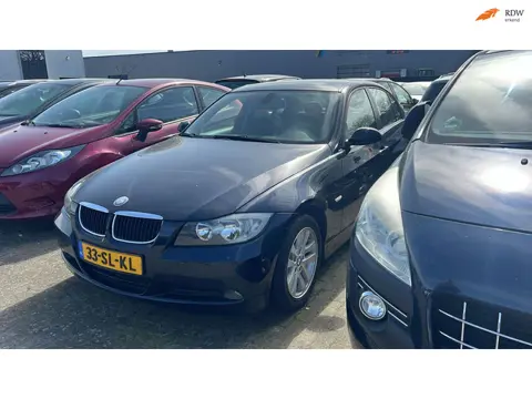 BMW 3-serie 320i High Executive