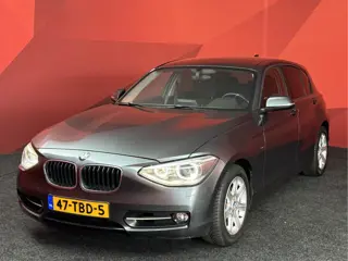 BMW 1-serie 118i Business | Zo Mee | Lees Tekst | Read Text