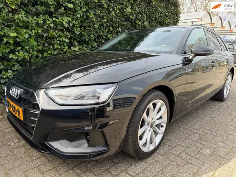 Audi A4 Avant 35 TFSI S Edition