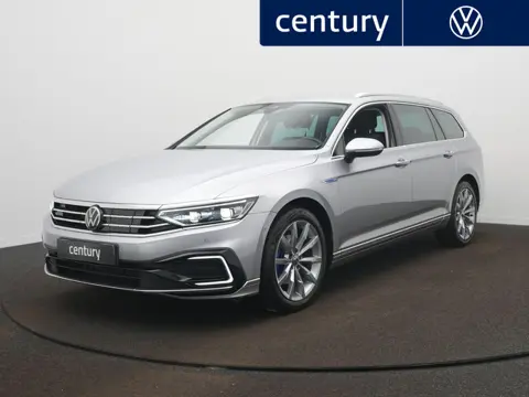 Volkswagen Passat Variant 1.4 TSI PHEV GTE Business Automaat - LED - PDC - Navigatie - 360 Camera - 