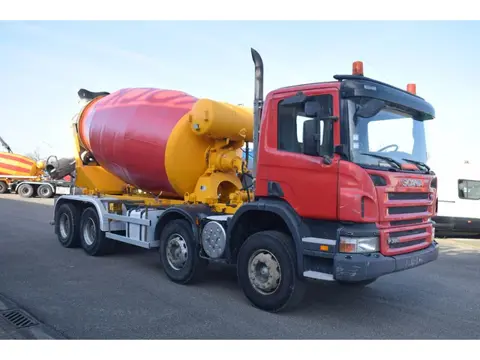 Scania P380 9 cub mixer