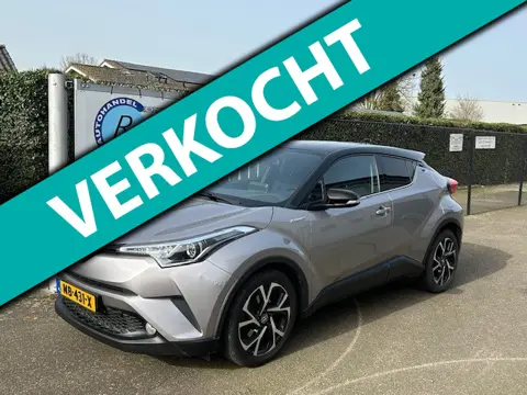 Toyota C-HR 1.8 Hybrid Bi-Tone