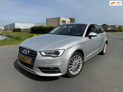 Audi A3 Sportback 1.8 TFSI quattro Ambiente Pro Line plus