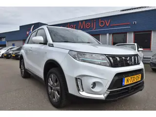 Suzuki Vitara 1.4 Boosterjet Select Smart Hybrid AllGrip , TREKHAAK , A UITRIJ CAM , CLIMATR , NAVI 