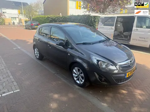 Opel Corsa AUTOMAAT / 110.000 NAP / Nieuw APK / Bouwjaar 2014