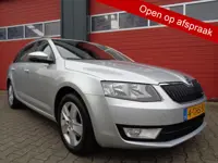 Škoda Octavia Combi 1.6 TDI Greenline Businessline 110PK Navi Clima Cruise LMV NL-Auto 2E-Egenaar !!
