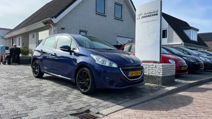 PEUGEOT 208 1.2VTi Active
