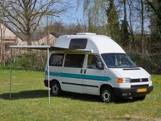 Volkswagen KAMPEERAUTO II B 81 KW AUT U9 BENZINE AUTOMAAT