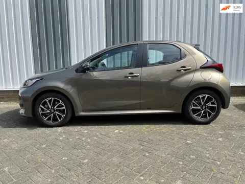 Toyota Yaris 1.5 Hybrid Dynamic 9000 kms eerste eigenaar
