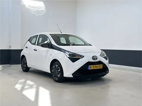 Toyota Aygo 1.0 VVT-i x-fun| NL| 1 Eig | Airco| C.V | Bluetooth |