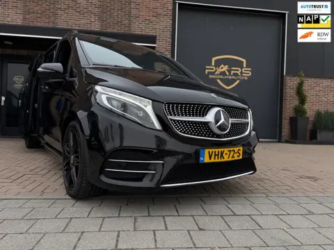 Mercedes-Benz V-klasse 300d Extra Lang DC Avantgarde Edition Luxe AMG Line Dubbele Cabine Navi Groot