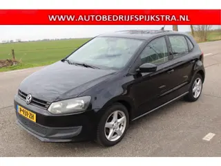 Volkswagen Polo 1.6 TDI Highline // AUTOMAAT / 5-DRS //