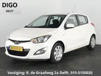 Hyundai i20 1.2i i-Motion | Radio-CD/MP3 speler | Airco | Parkeersensoren achter |