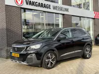 Peugeot 3008 1.2 PureTech Allure | Apple Carplay/Android Auto | 18" Lmv | All season banden |