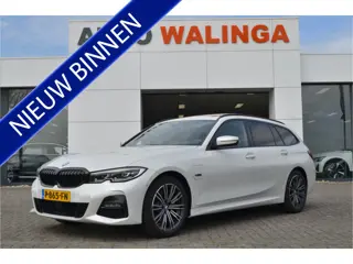 BMW 3 Serie Touring 320e M Pakket | SOH 92%| Panoramadak | Leer | Adaptieve Cruise | 360 Camera | Nl