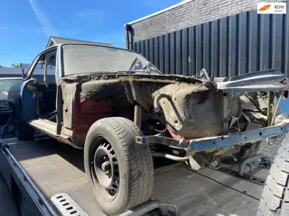 Mercedes-Benz SLC 350 v8 autom