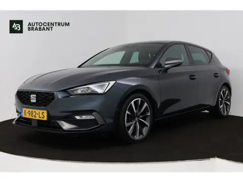 Seat Leon 1.5 eTSI FR Launch Edition Automaat (VIRTUAL COCKPIT, NAVIGATIE, TREKHAAK, ADAPTIVE CRUISE