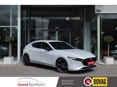 Mazda 3 2.0 e-SkyActiv-X M Hybrid 186 Homura Camera / Head-up / LED / Navi / Clima / Cruise