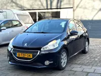 Peugeot 208 1.2 VTi Envy APK NAP AIRCO (bj 2014)