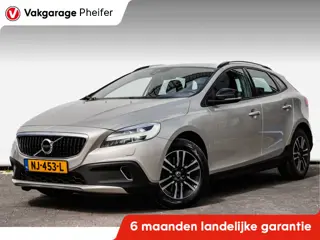 Volvo V40 Cross Country 2.0 D2 Nordic+ Trekhaak/ Stoelverwarming/ Standkachel/ Full map navigatie/ C