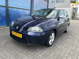 Seat Ibiza 1.4-16V Trendstyle - Trekhaak - AIrco - 5 deurs