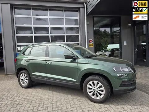Skoda Karoq 1.0 TSI Business Edition *Navi/telefoon, * PDC.