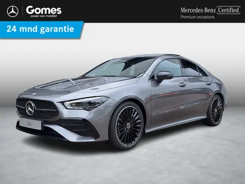 Mercedes-Benz CLA-klasse 200 AMG Line | Premium Pakket | Night Pakket | Winter Pakket | Panoramadak 