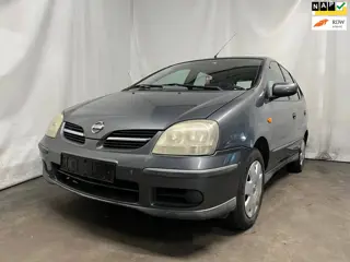Nissan Almera Tino 1.8 Visia - Schade