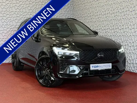 Volvo XC60 2.0 T6 AWD PLUS BLACK EDITION NIEUWSTE MODEL SCHUIFDAK HARMAN KARDON LEER PHEV Plug in Hy