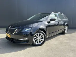 Škoda Octavia 1.5 TSI AUTOMAAT Edition 1e EIGENAAR NL AUTO CAMERA NAVI CRUISE ECC