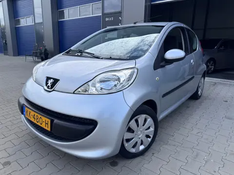 Peugeot 107 1.0-12V XR Airco carplay super nette auto!!