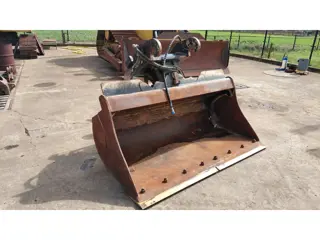 Caterpillar Tilting bucket CW30 CW40 with angle sensor