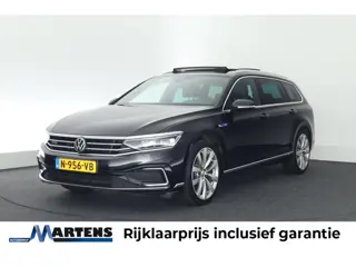 Volkswagen Passat Variant 1.4 TSI PHEV 218pk GTE Business Trekhaak Camera Panoramadak Leder Stoelver