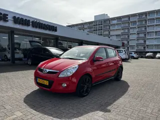 Hyundai i20 1.4i i-Catcher El schuifdak Klima Lmv Nap