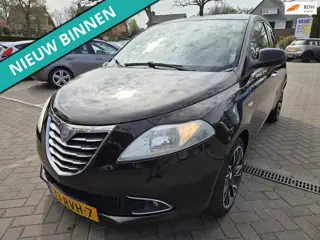 Lancia Ypsilon 0.9 TwinAir Platinum LEUKE AUTO RIJDT EN SCHAKELT GOED
