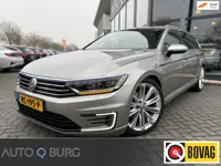 Volkswagen Passat Variant 1.4 TSI GTE Highline | Trekhaak | Pano | Stoelverwarming | Camera | PDC | 